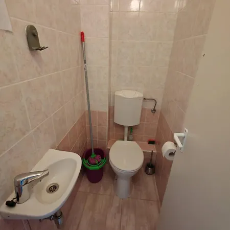 Domby With Balcony Appartement Kecskemét